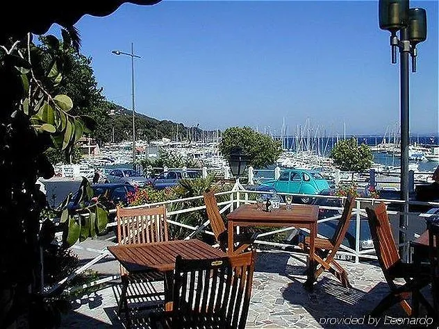 Hotel Le Richiardi Carqueiranne