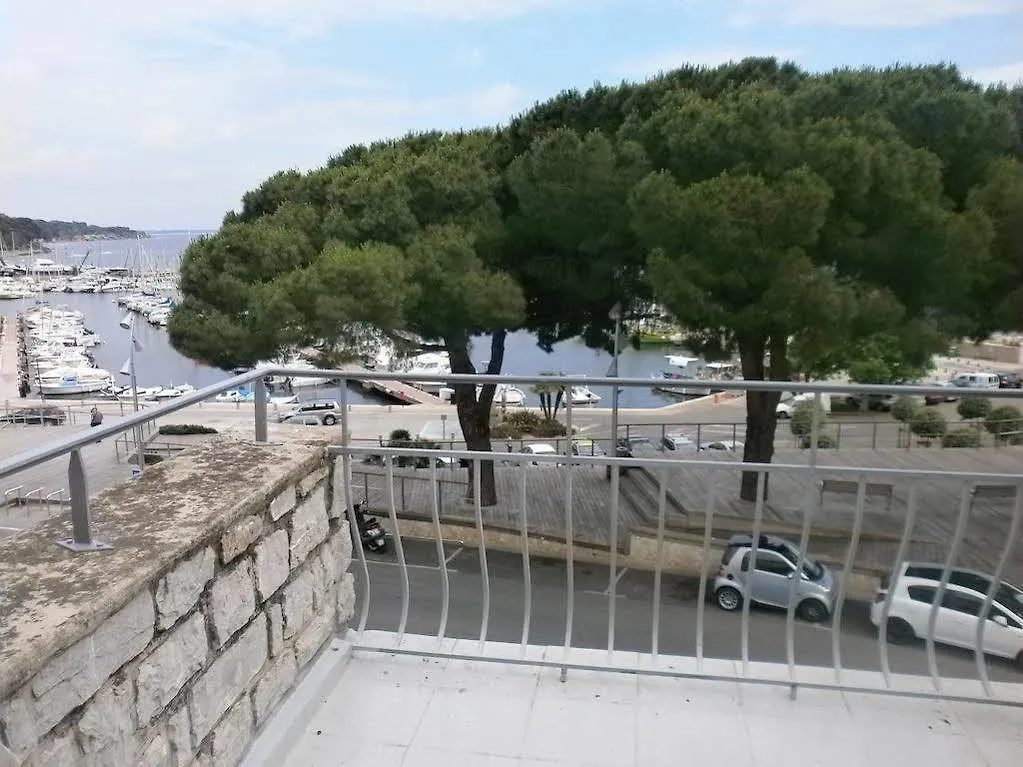 Hotel Le Richiardi Carqueiranne